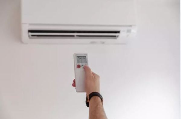 Dùng quạt và điều hòa thế nào hiệu quả nhất?
